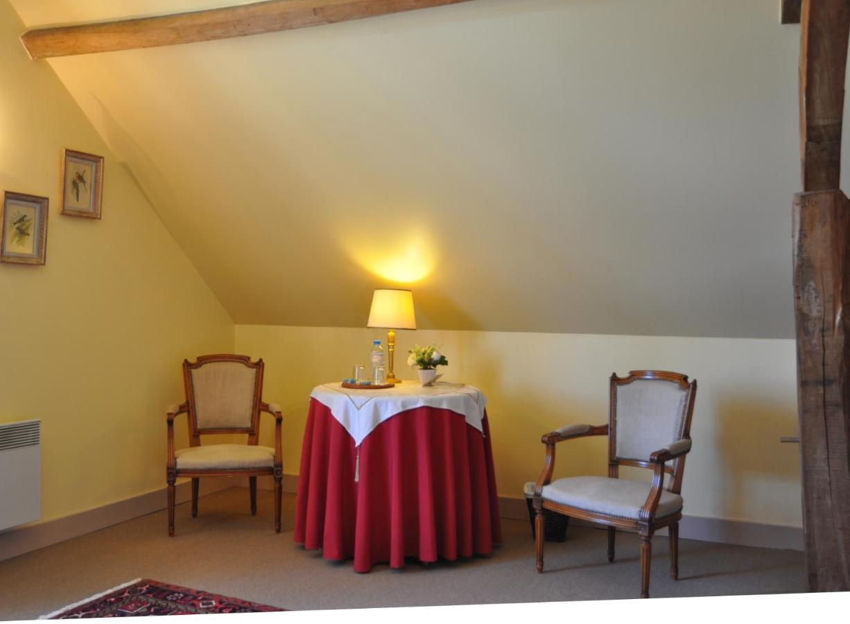 Moulin Du Fief Gentil Bed & Breakfast Blere Exterior photo